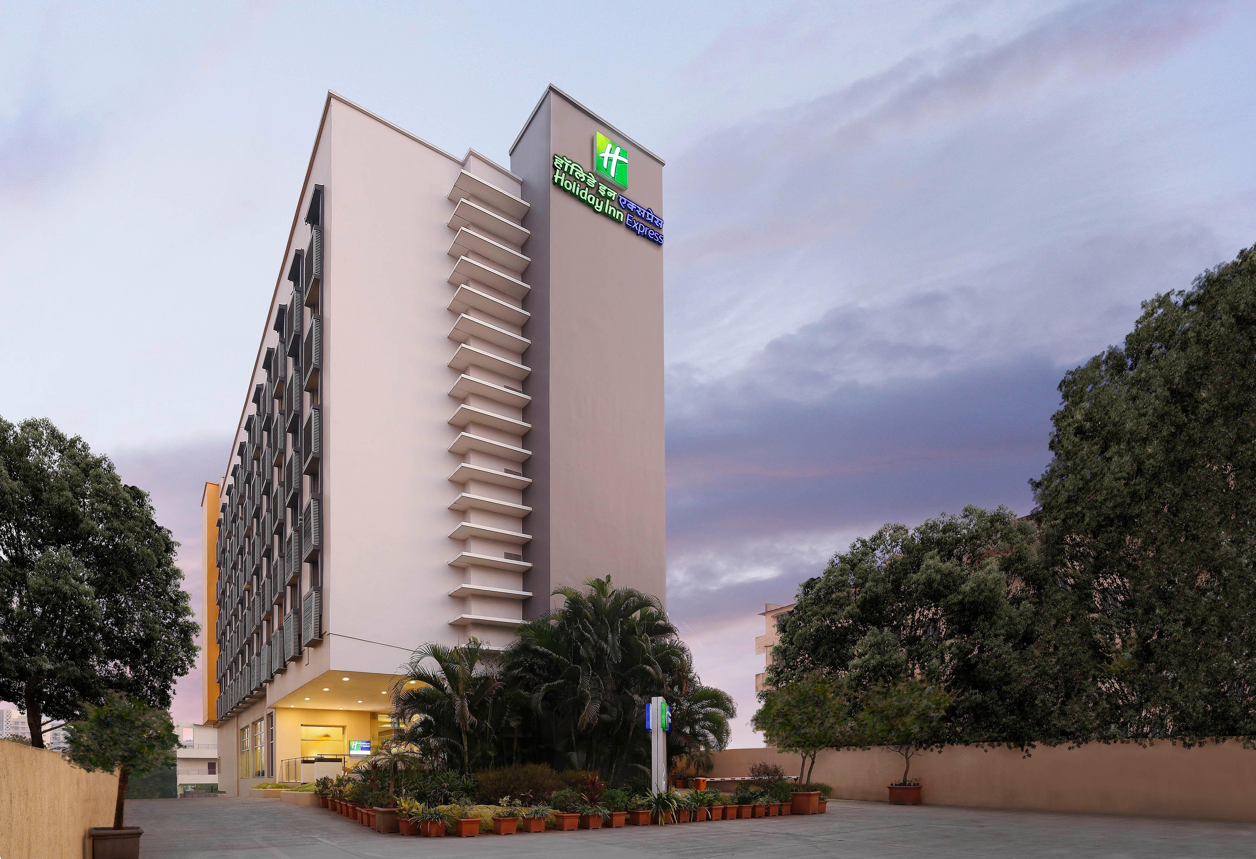 Holiday Inn Express Pune Hinjewadi By Ihg Pimpri-Chinchwad Exterior photo