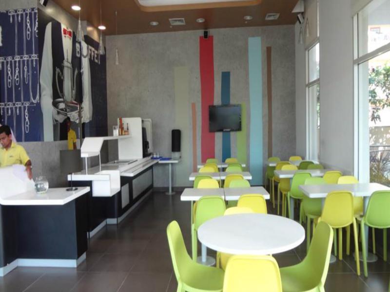 Holiday Inn Express Pune Hinjewadi By Ihg Pimpri-Chinchwad Exterior photo